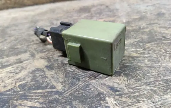 Jaguar XJS Other relay 33388B