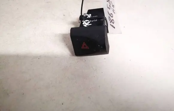 Hyundai Santa Fe Hazard light switch 864w0140