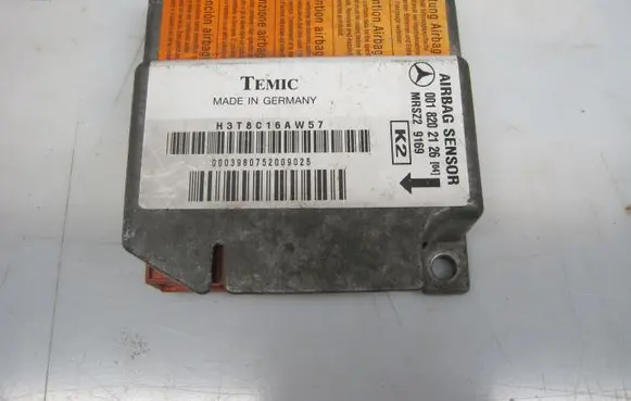 Mercedes-Benz E W210 Airbag control unit/module 0018202126