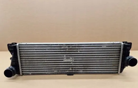 Mercedes-Benz Sprinter W907 W910 Intercooler radiator