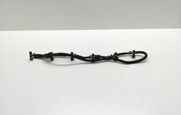 BMW 5 E60 E61 Fuel return line/hose 7799962 779996201 13537799962