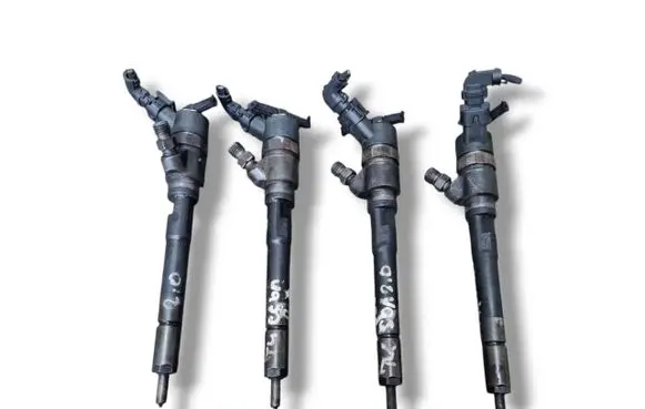Hyundai Tucson JM Fuel injector 0445110258 33800-27400