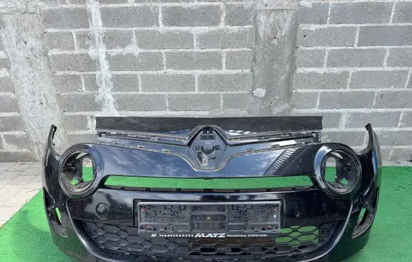 Renault Twingo II Front bumper