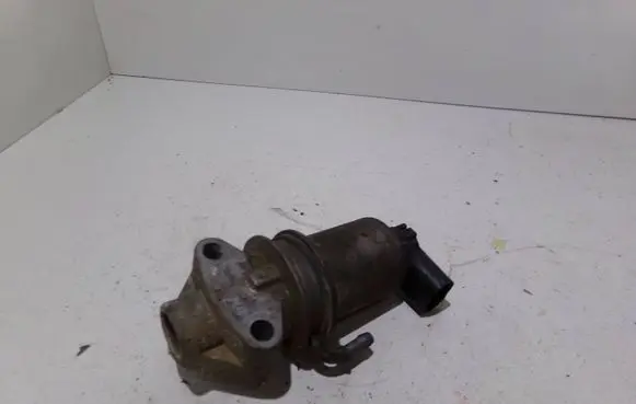 Skoda Octavia Mk2 (1Z) EGR valve 06A131501F