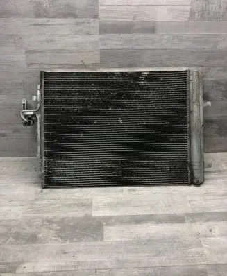 Volvo V70 A/C cooling radiator (condenser)