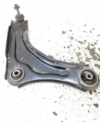 Renault Laguna III Front lower control arm/wishbone