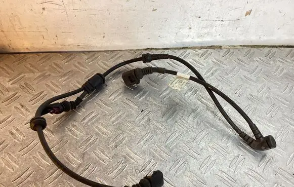 Porsche Cayenne (92A) Front ABS sensor wiring 7P0971279A