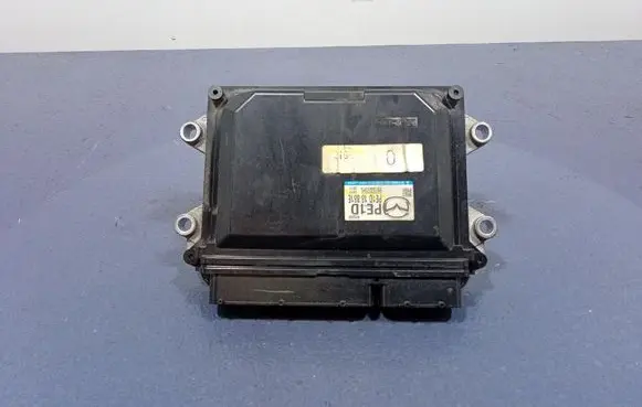 Mazda CX-5 Engine control unit/module ECU PE1D18881E