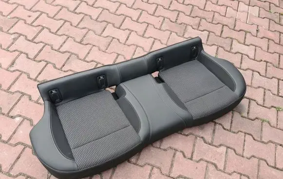 Opel Insignia B Rear seat 