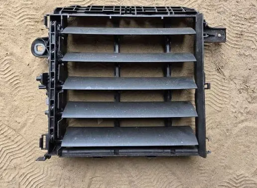Porsche Cayenne (9Y0 9Y3) Intercooler air guide/duct channel 9Y0117335R