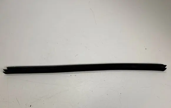 Audi Q5 SQ5 FY Rubber seal rear door window/glass 80A839479