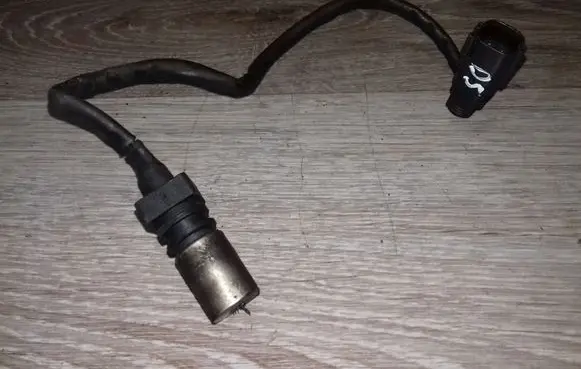 Volvo XC90 Crankshaft position sensor 1275599