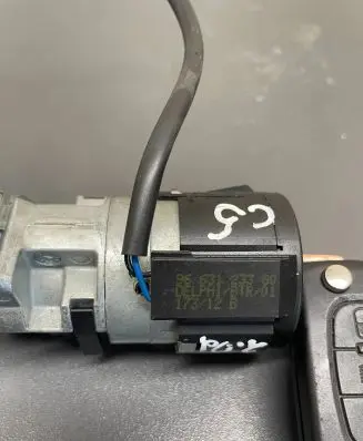 Citroen C5 Ignition lock 9663123380