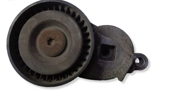 Ford Fiesta Alternator belt tensioner 8A6117B613AF