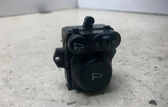 Honda Civic Wing mirror switch SMGE110 NH167L 2695T