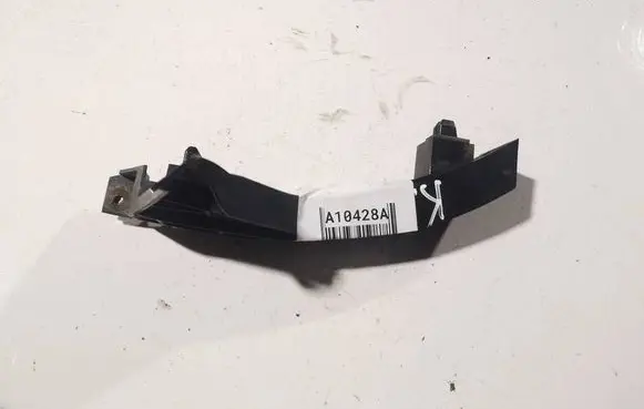 Honda FR-V Front bumper mounting bracket
