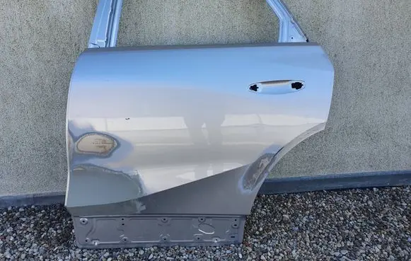 Opel Grandland X Rear door 