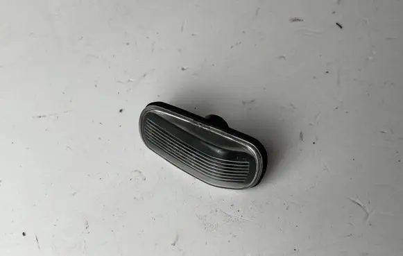 Saab 9-5 Front fender indicator light 5336250