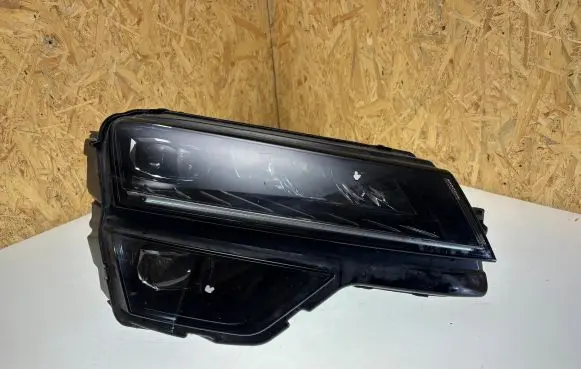 Skoda Karoq Headlight/headlamp 57B941016D 3744291