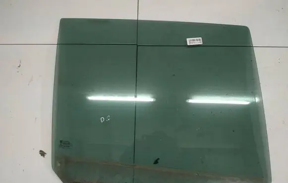 Opel Zafira A Rear door window glass AS3