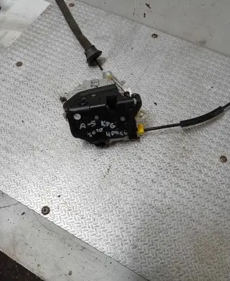 Audi A5 8T 8F Rear door lock 8K0839015C