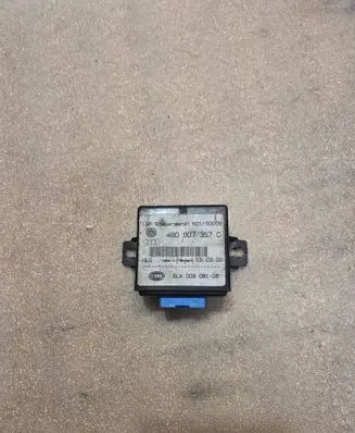 Audi A8 S8 D2 4D Light module LCM 4B0907357C 5LA00808106