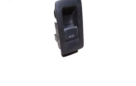 Volkswagen Touareg II Tailgate opening switch 7P6959551 7P6959831
