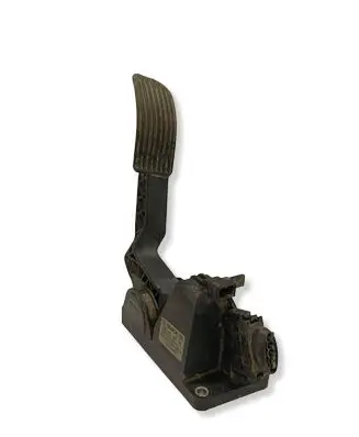 Mercedes-Benz Sprinter W901 W902 W903 W904 Accelerator throttle pedal A9013000404 0281002335