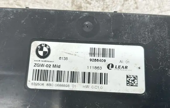 BMW 5 F10 F11 Gateway control module 9266409