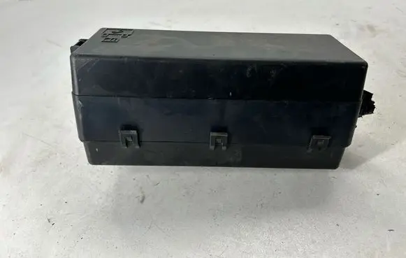 Chrysler 300C Fuse box set P68243054AC 68243054AC