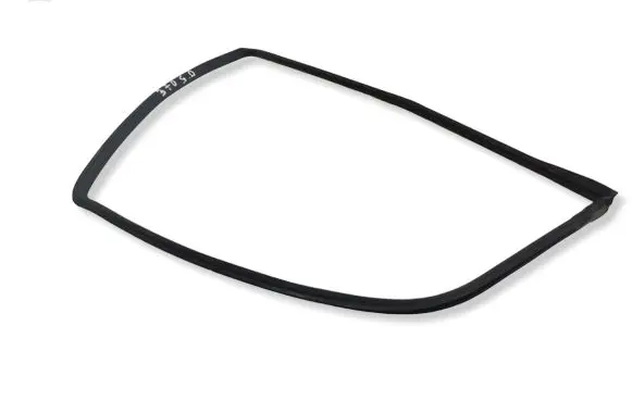 Ford Sierra Rubber seal rear door window/glass 