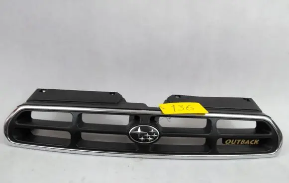 Subaru Outback Front bumper upper radiator grill