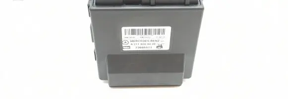 Mercedes-Benz E W211 Tailgate/trunk control unit/module A2118209426