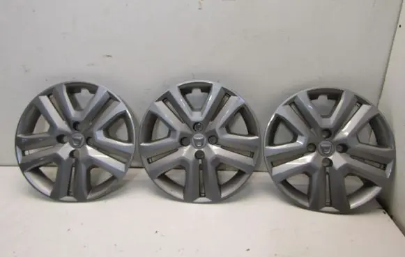 Dacia Sandero III R13 wheel hub/cap/trim 403156136R