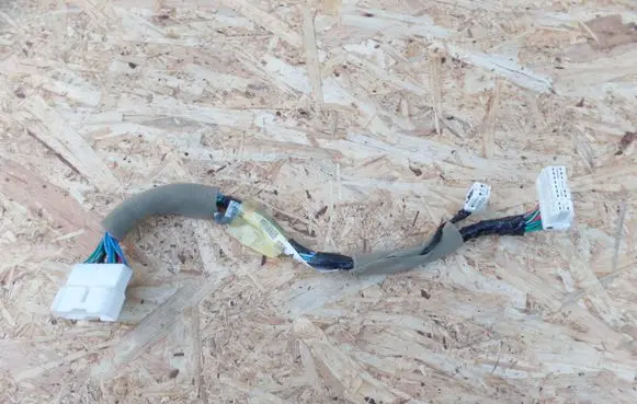 Subaru Legacy Front door wiring loom 81870AJ040