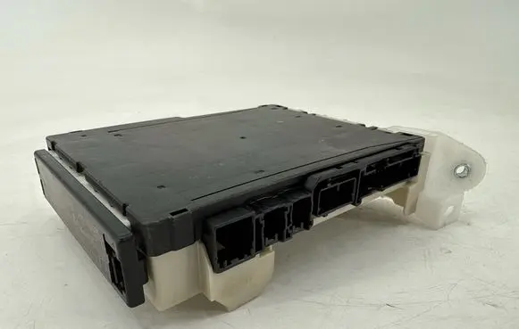 Toyota Corolla E210 E21 BSM Control unit 8273012Z20