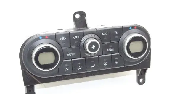 Nissan Qashqai Interior fan control switch 27500JD45C