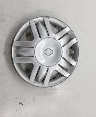 Renault Clio III R14 wheel hub/cap/trim 8200200540