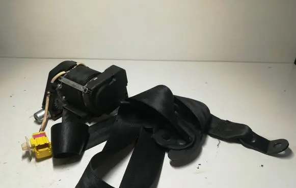 Volkswagen Touran I Front seatbelt 1T1857706A 34012738 65591