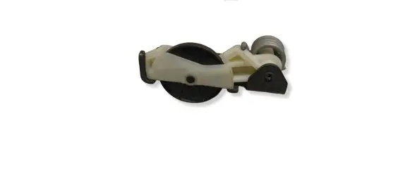 Renault Kangoo III Sliding door middle roller runner 824304444R