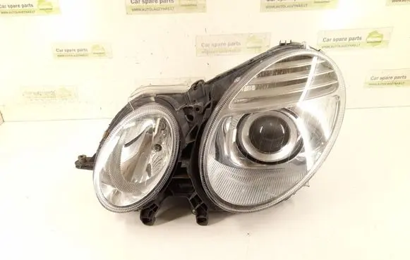Mercedes-Benz E W211 Headlight/headlamp 2118202961 A2118202961