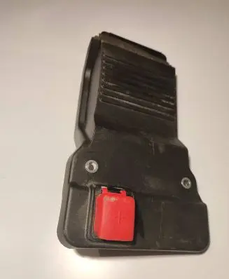 Volvo S90, V90 Battery box tray cover/lid 31651455