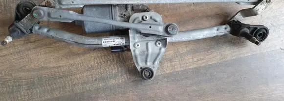 Audi A3 S3 8V Wiper motor 8V2955023D 8V2955119A