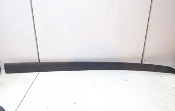 Skoda Roomster (5J) Front door trim (molding) 5J7853516