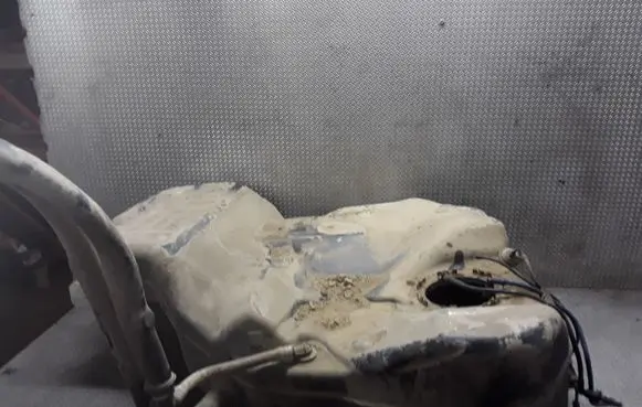 Volkswagen PASSAT B6 Fuel tank 