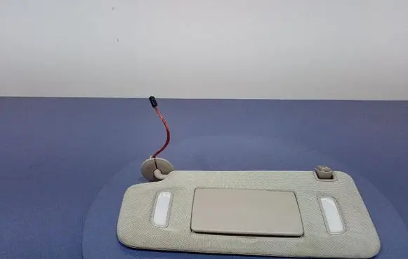 Opel Mokka Sun visor