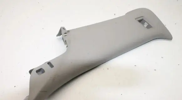 Volvo XC70 (B) pillar trim (top)