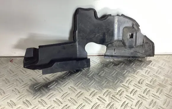 Lexus RX 450H Intercooler air guide/duct channel 5329348110