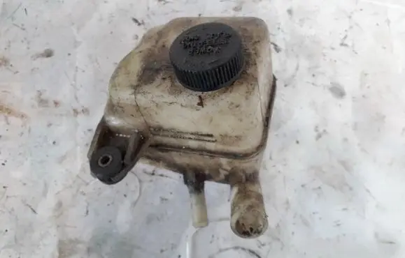 Mazda 323 F Power steering fluid tank/reservoir