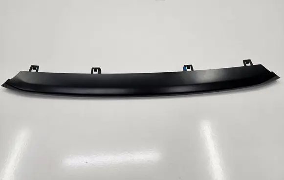 BMW 2 F22 F23 Front bumper splitter molding 7314334